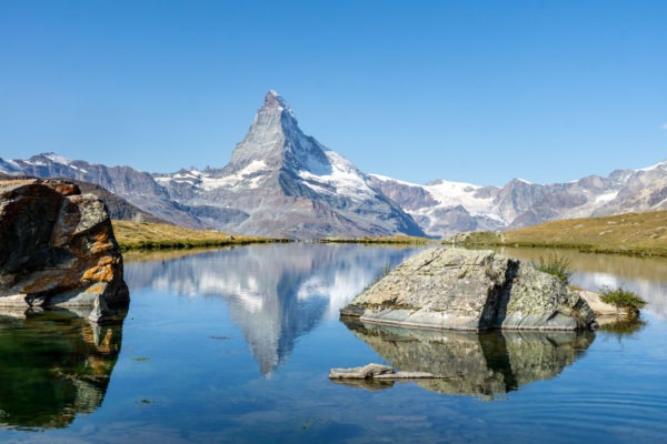 Nejkrásnější výhledy na Matterhorn z treku pěti jezer a Gornergratu